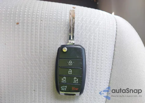 2019 Kia Sedona Lx из США, поврежденный, VIN KNDMB5C18K6534005